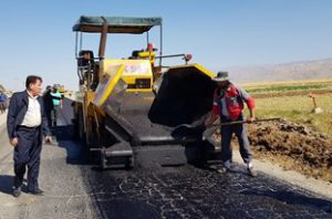 آسفالت‌ریزی محور همدان ـ سنندج با اعتباری بالغ بر یک میلیارد تومان