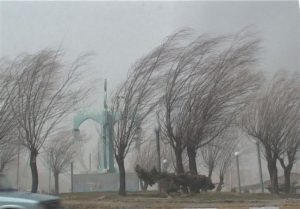 پیش‌بینی آخر هفته بادی در همدان