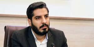 تقاطع مدرس در دست طراحی است