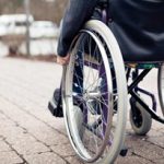 معلولان در خرید لوازم توانبخشی با مشکل مواجهند