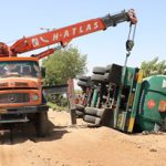 لزوم مدیریت واژگونی تانکرهای حمل سوخت / خودروهای سنگین در لالجین حادثه می‌آفرینند