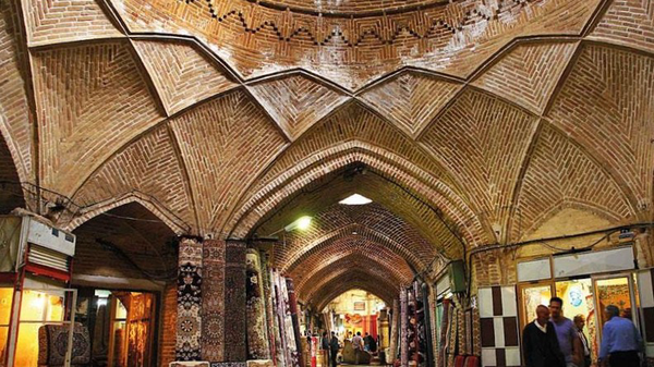 اجرای طرح‌های نوین گردشگری در بازار همدان