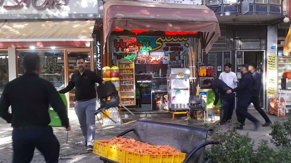 ساماندهی میدان باباطاهر همدان ساماندهی میدان باباطاهر همدان